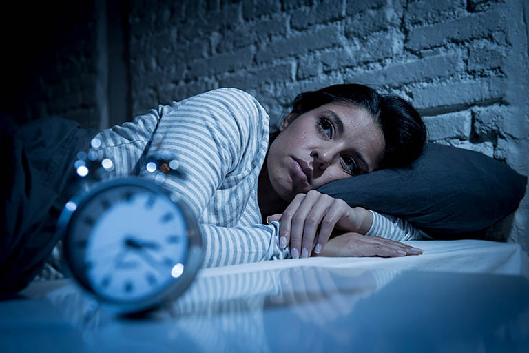 chứng mất ngủ kéo dài và trầm cảm
