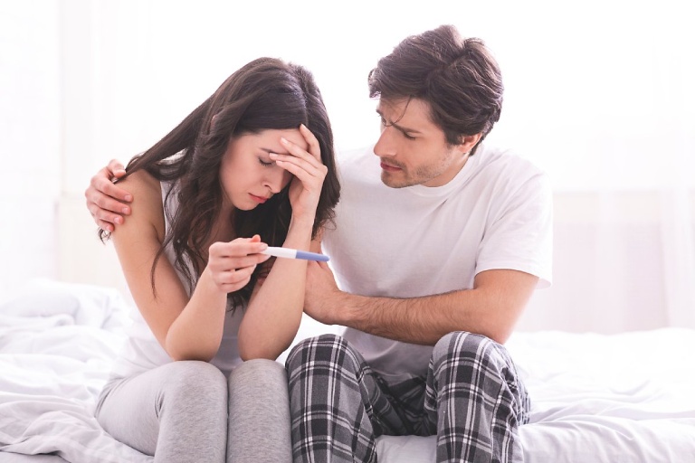 lo lắng do mang thai trước hôn nhân