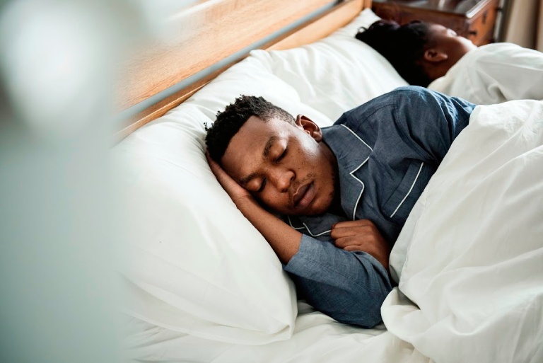 cách kiểm soát chứng ngủ rũ