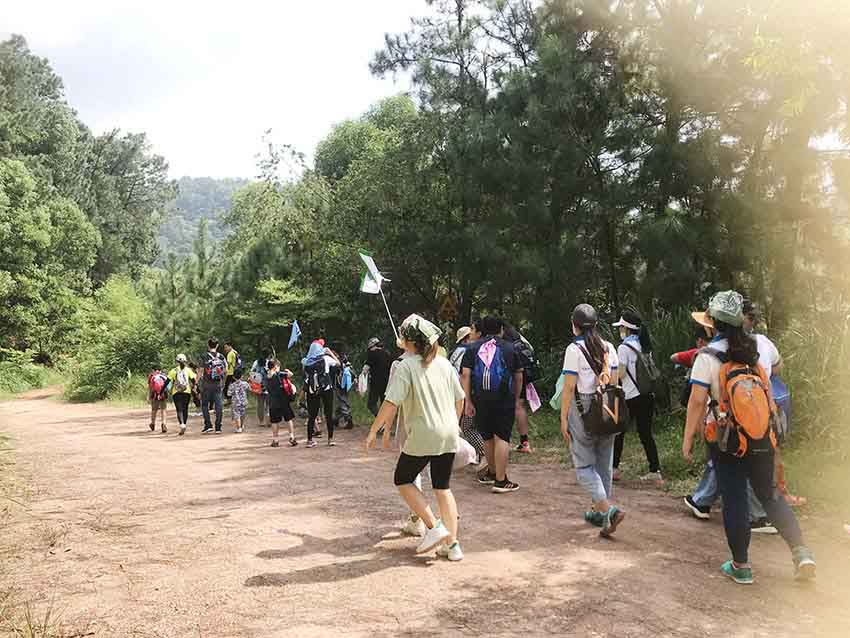 Chương trình leo núi Hàm Lợn do NHC Việt Nam tổ chức vào ngày 18/9/2022 với sự tham gia của đông đảo mọi người.