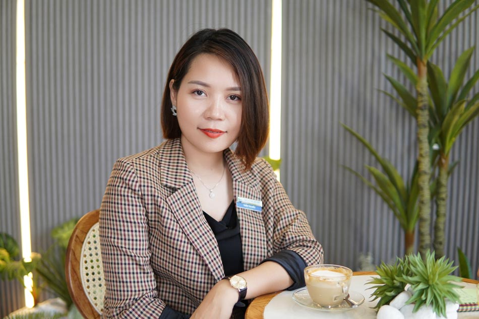 Chuyên gia tâm lý trị liệu Trần Thị Kiều đang công tác tại Trung tâm Tâm lý trị liệu NHC Việt Nam – cơ sở Yên Hòa (Hà Nội). 