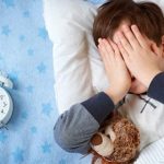 Nguyên nhân gây ra rối loạn giấc ngủ ở trẻ tự kỷ