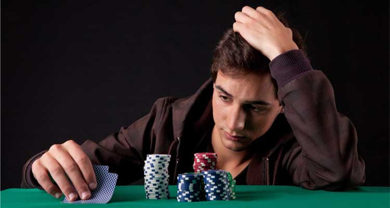 nghiện cờ bạc online
