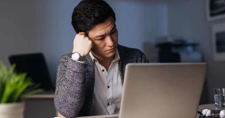 Biểu hiện của hội chứng kẻ mạo danh