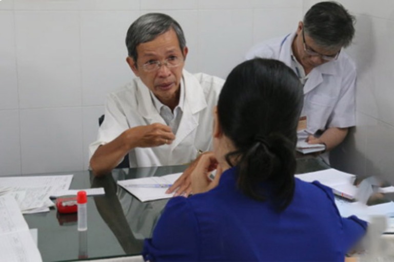 Bác sĩ Ngô Tích Linh là chuyên gia tâm lý nổi tiếng ở TPHCM