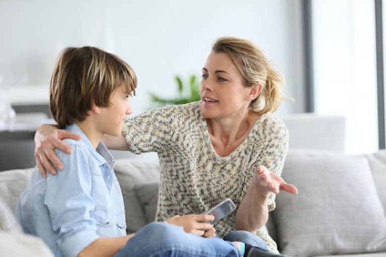 cách xử lý khi cha mẹ mất kết nối với con cái
